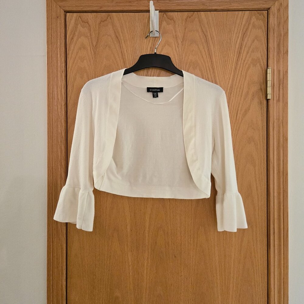 LE CHATEAU sz small white bolero